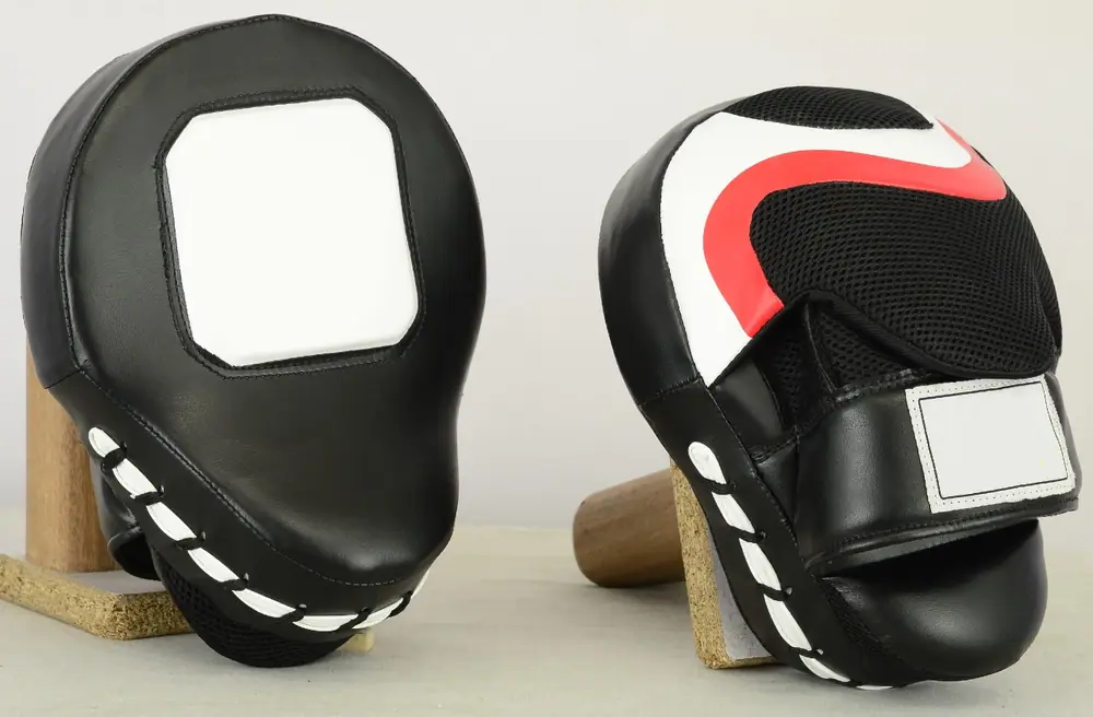Custom focus mitts, product image